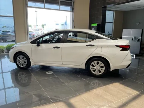 More photos of 2024 Nissan Versa S at Jay Wolfe Acura, MO
