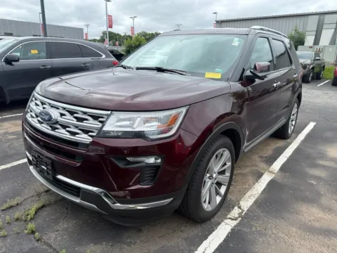 Photos of 2018 Ford Explorer Limited for sale in Kansas City, MO at Jay Wolfe Acura
