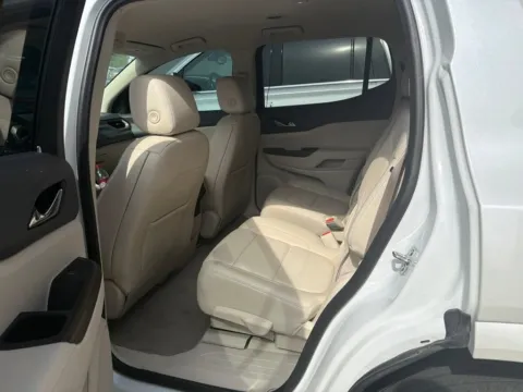 More photos of 2023 GMC Acadia Denali at Jay Wolfe Acura, MO
