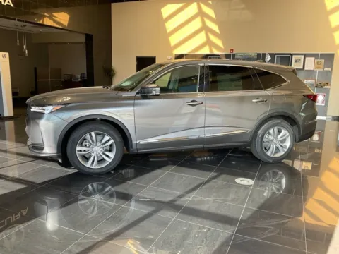 More photos of 2026 Acura MDX at Jay Wolfe Acura, MO