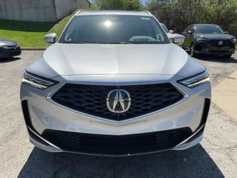 Photos of 2026 Acura MDX w/Advance Package for sale in Kansas City, MO at Jay Wolfe Acura
