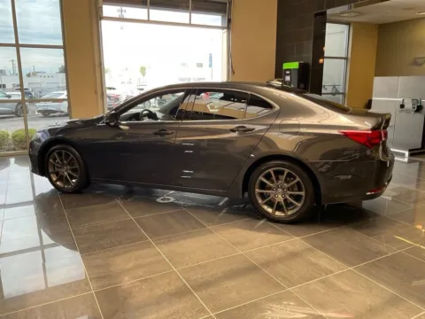 More photos of 2015 Acura TLX V6 Advance at Jay Wolfe Acura, MO
