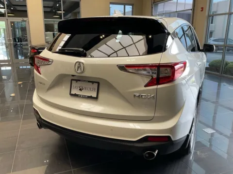 More photos of 2019 Acura RDX w/Technology Pkg at Jay Wolfe Acura, MO
