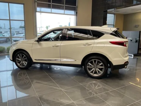 More photos of 2019 Acura RDX w/Technology Pkg at Jay Wolfe Acura, MO