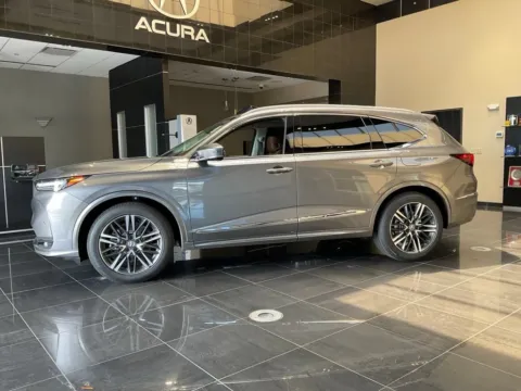 More photos of 2026 Acura MDX w/Advance Package at Jay Wolfe Acura, MO