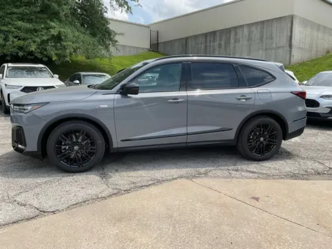 More photos of 2026 Acura MDX w/A-Spec Advance Package at Jay Wolfe Acura, MO