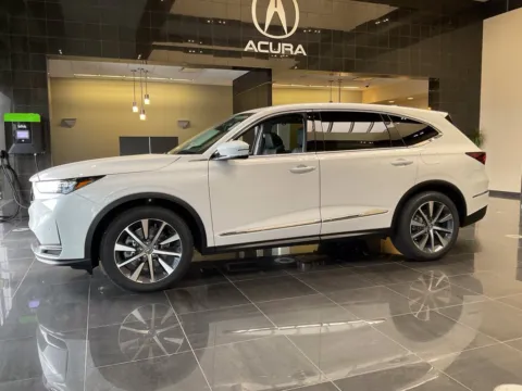 More photos of 2026 Acura MDX w/Technology Package at Jay Wolfe Acura, MO