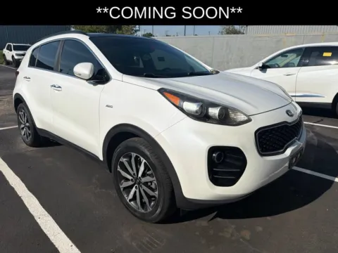 White 2018 Kia Sportage EX for sale in Kansas City, MO