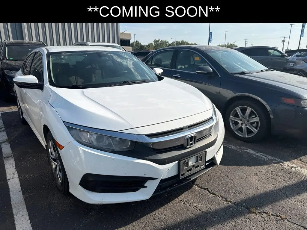 White 2018 Honda Civic Sedan LX for sale in Kansas City, MO