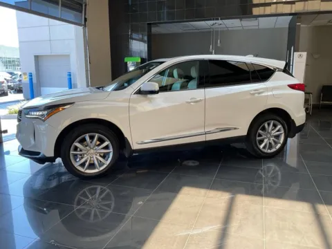 More photos of 2024 Acura RDX at Jay Wolfe Acura, MO