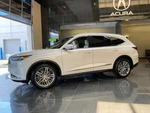More photos of 2024 Acura MDX w/Advance Package at Jay Wolfe Acura, MO