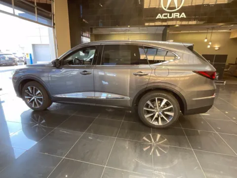 More photos of 2026 Acura MDX w/Technology Package at Jay Wolfe Acura, MO