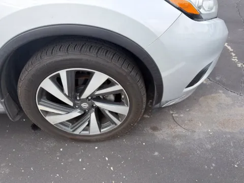 Another view of 2017 Nissan Murano Platinum for sale in Kansas City, MO at Jay Wolfe Acura