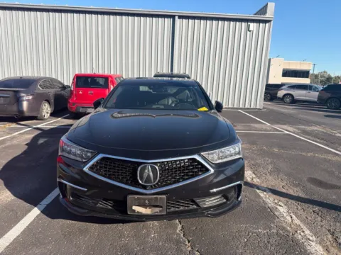 Photos of 2020 Acura RLX Sport Hybrid w/Advance Pkg for sale in Kansas City, MO at Jay Wolfe Acura