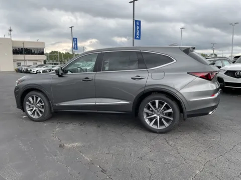 More photos of 2025 Acura MDX w/Technology Package at Jay Wolfe Acura, MO