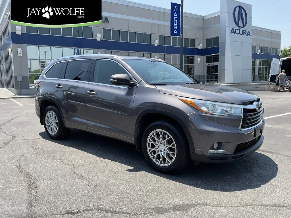 2015 Toyota Highlander Limited for sale in Kansas City, MO