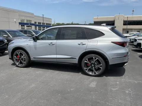 More photos of 2026 Acura MDX Type S w/Advance Package at Jay Wolfe Acura, MO