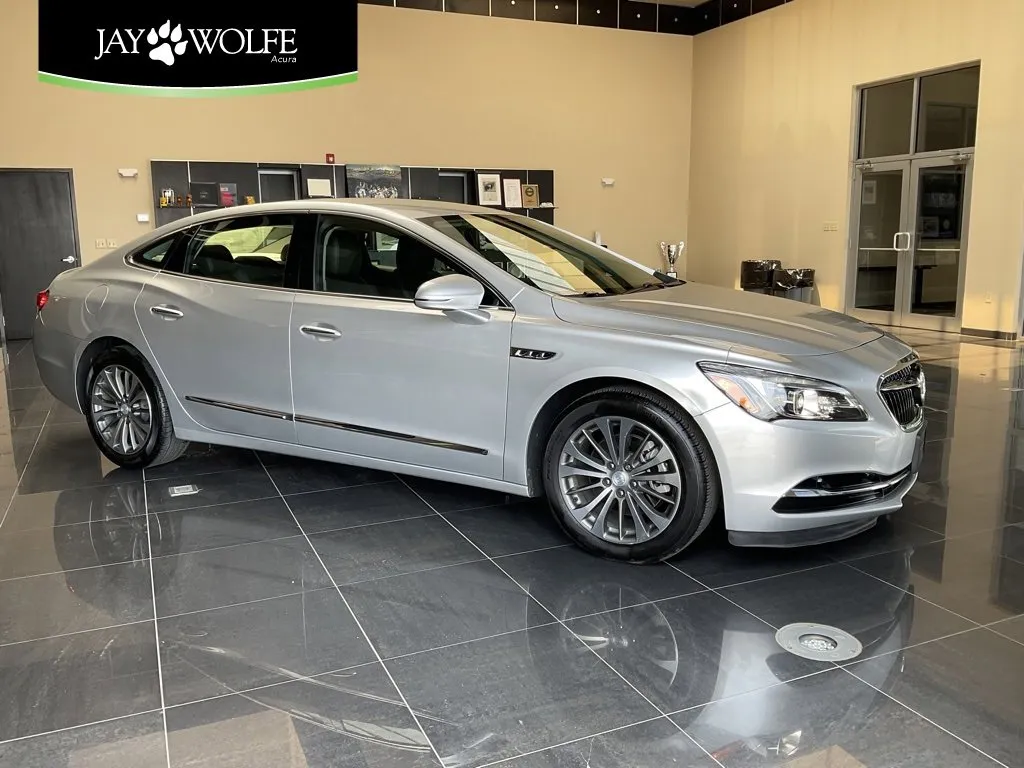 2019 Buick LaCrosse Essence for sale in Kansas City, MO
