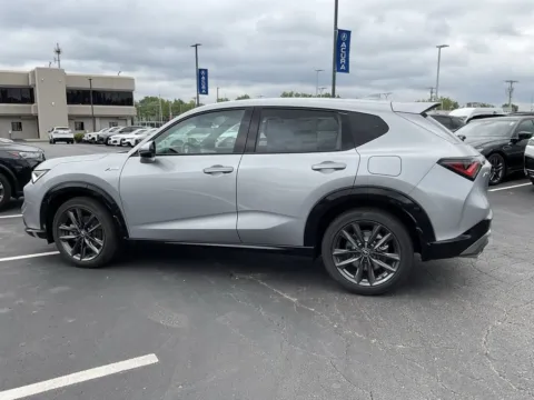 More photos of 2025 Acura ADX w/A-Spec Package at Jay Wolfe Acura, MO