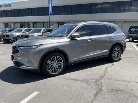 More photos of 2022 Acura MDX w/Advance Package at Jay Wolfe Acura, MO