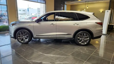 More photos of 2023 Acura MDX w/A-Spec Package at Jay Wolfe Acura, MO