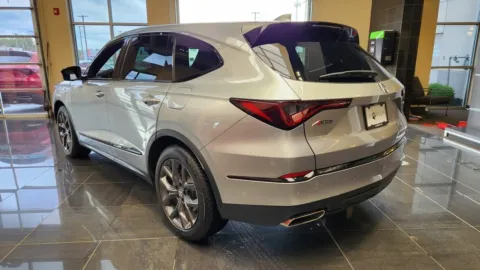 More photos of 2023 Acura MDX w/A-Spec Package at Jay Wolfe Acura, MO