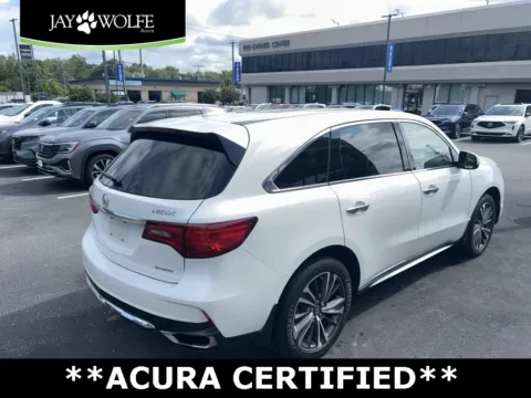 More photos of 2020 Acura MDX w/Technology Pkg at Jay Wolfe Acura, MO