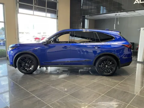 More photos of 2025 Acura MDX w/A-Spec Advance Package at Jay Wolfe Acura, MO