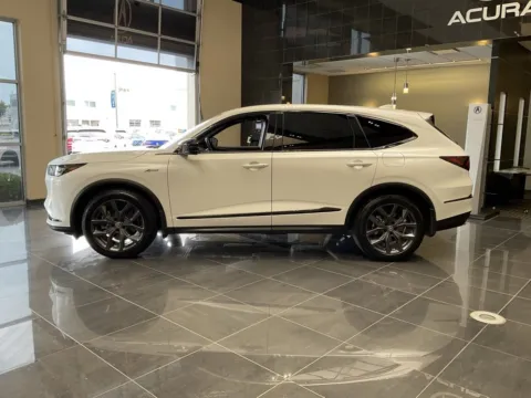More photos of 2023 Acura MDX w/A-Spec Package at Jay Wolfe Acura, MO