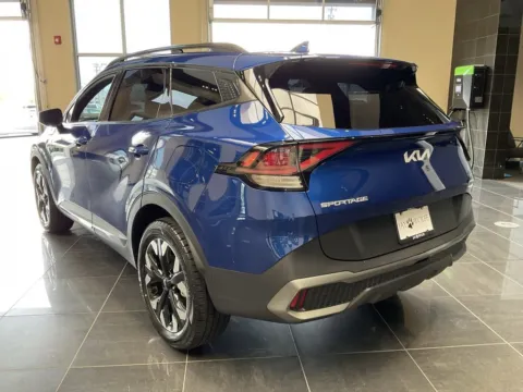 More photos of 2023 Kia Sportage X-Line at Jay Wolfe Acura, MO