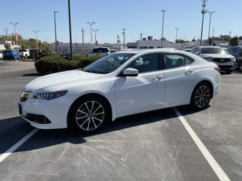 More photos of 2015 Acura TLX V6 Advance at Jay Wolfe Acura, MO