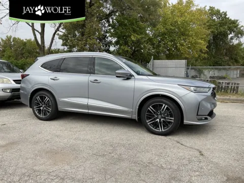 Silver 2026 Acura MDX w/Advance Package for sale in Kansas City, MO