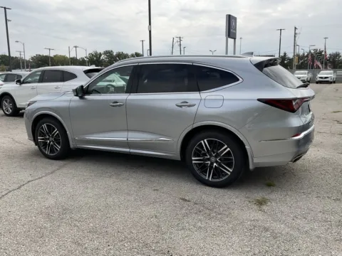 More photos of 2026 Acura MDX w/Advance Package at Jay Wolfe Acura, MO