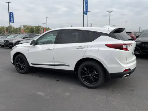 More photos of 2025 Acura RDX at Jay Wolfe Acura, MO