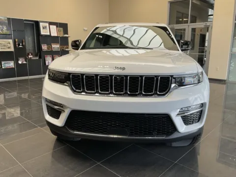 Photos of 2023 Jeep Grand Cherokee Limited for sale in Kansas City, MO at Jay Wolfe Acura