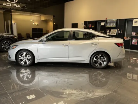More photos of 2022 Nissan Sentra SV at Jay Wolfe Acura, MO