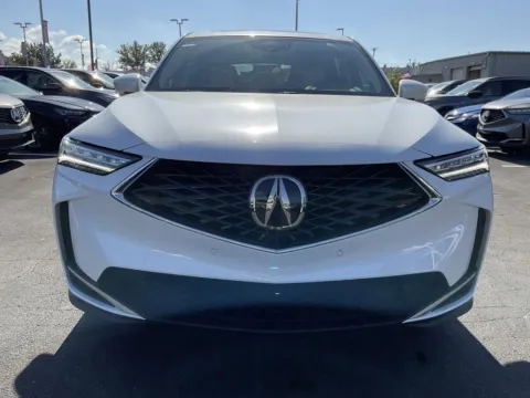 Photos of 2026 Acura MDX w/Technology Package for sale in Kansas City, MO at Jay Wolfe Acura