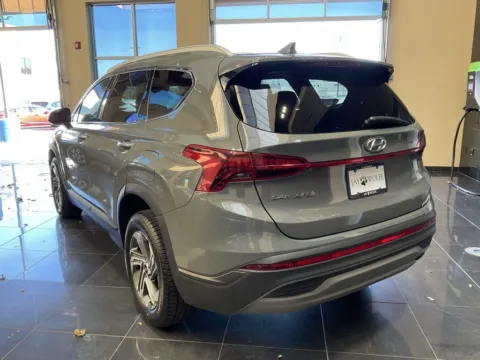 More photos of 2023 Hyundai Santa Fe SEL at Jay Wolfe Acura, MO