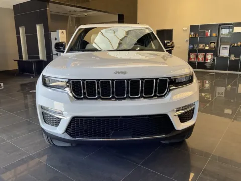 Photos of 2024 Jeep Grand Cherokee Limited for sale in Kansas City, MO at Jay Wolfe Acura