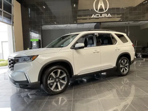 Another view of 2025 Honda Pilot Touring for sale in Kansas City, MO at Jay Wolfe Acura