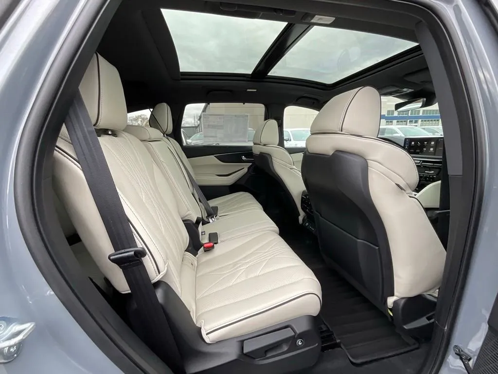 2026 Acura MDX Type S w/Advance Package - Photo 19