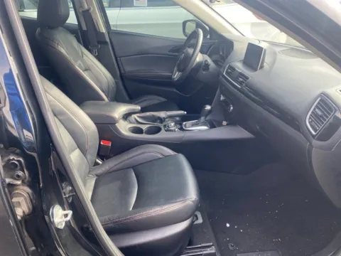 More photos of 2014 Mazda Mazda3 i Grand Touring at Jay Wolfe Acura, MO