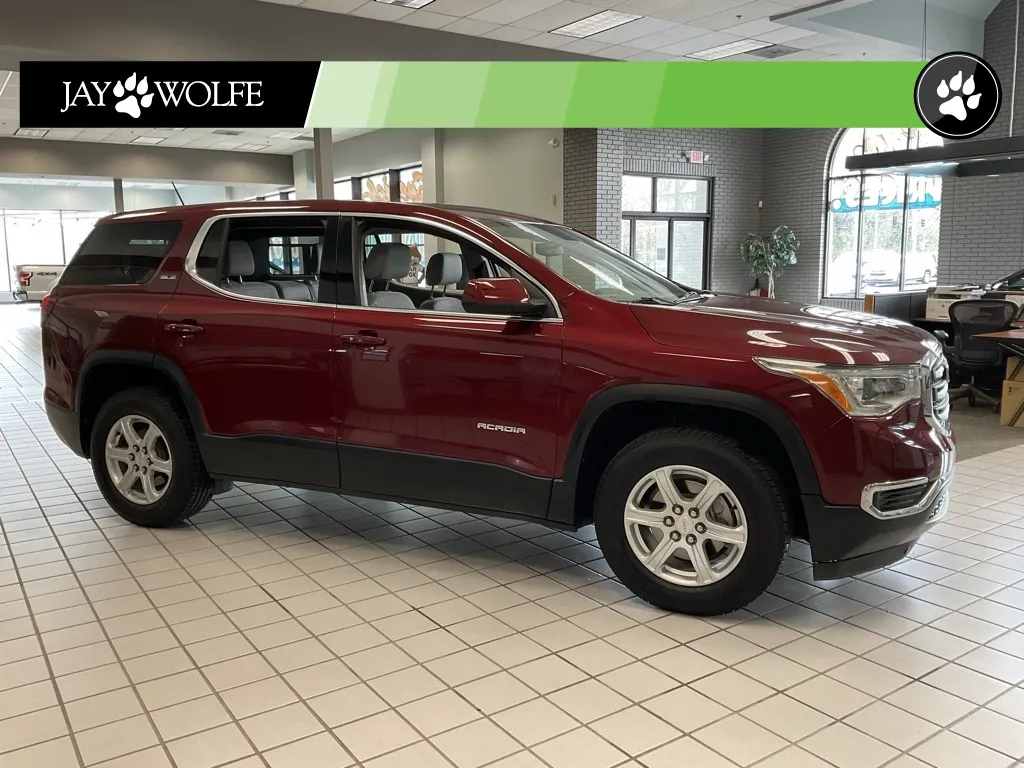 Red 2017 GMC Acadia SLE-1 for sale in Kansas City, MO