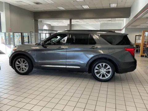 Another view of 2020 Ford Explorer XLT for sale in Kansas City, MO at Jay Wolfe Auto Outlet