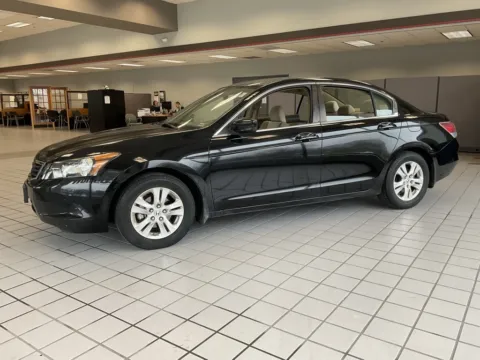 Another view of 2009 Honda Accord LX-P for sale in Kansas City, MO at Jay Wolfe Auto Outlet