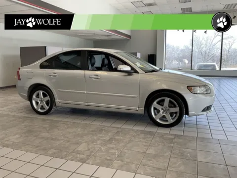 Blue 2008 Volvo S40 2.4i for sale in Kansas City, MO