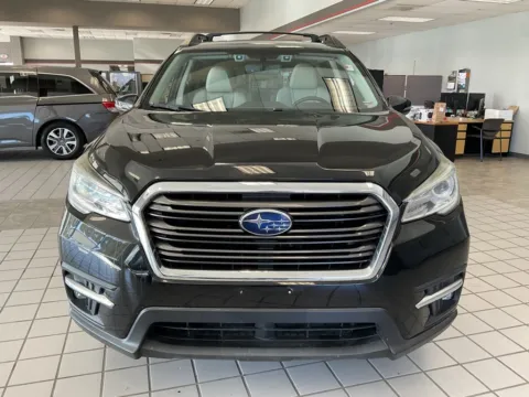 Photos of 2019 Subaru Ascent Limited for sale in Kansas City, MO at Jay Wolfe Auto Outlet