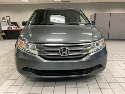 Photos of 2012 Honda Odyssey EX-L for sale in Kansas City, MO at Jay Wolfe Auto Outlet