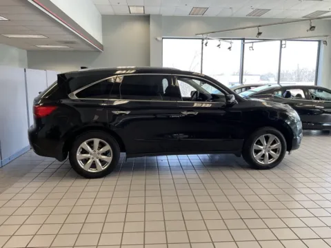More photos of 2016 Acura MDX 3.5L at Jay Wolfe Auto Outlet, MO