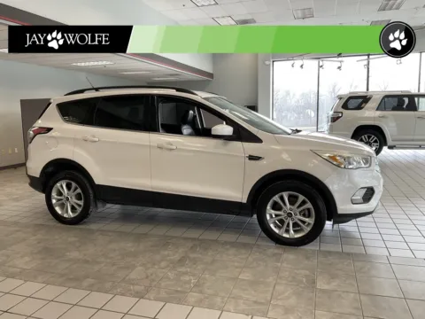 White 2018 Ford Escape SEL for sale in Kansas City, MO